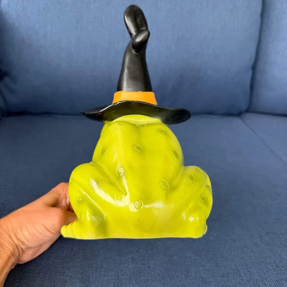 Frog Witch Figure Green Toad Wizard Statue Halloween Decor Resin Figurine NWT